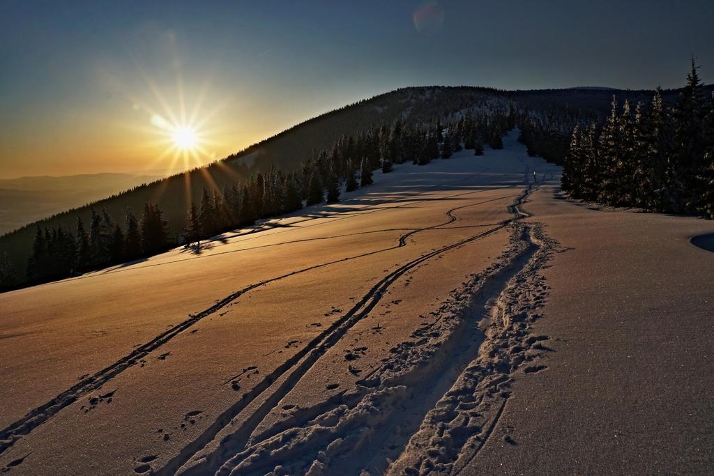 Turisticka Ubytovna Pod Kralovou HolouTelgárt エクステリア 写真